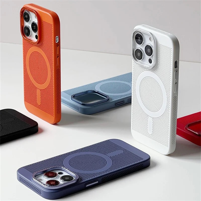 iPhone 11 | Gelochte/Wärmeableitende MagSafe/Magnet Plastik Hülle/Case HUELLENOUTLET.de